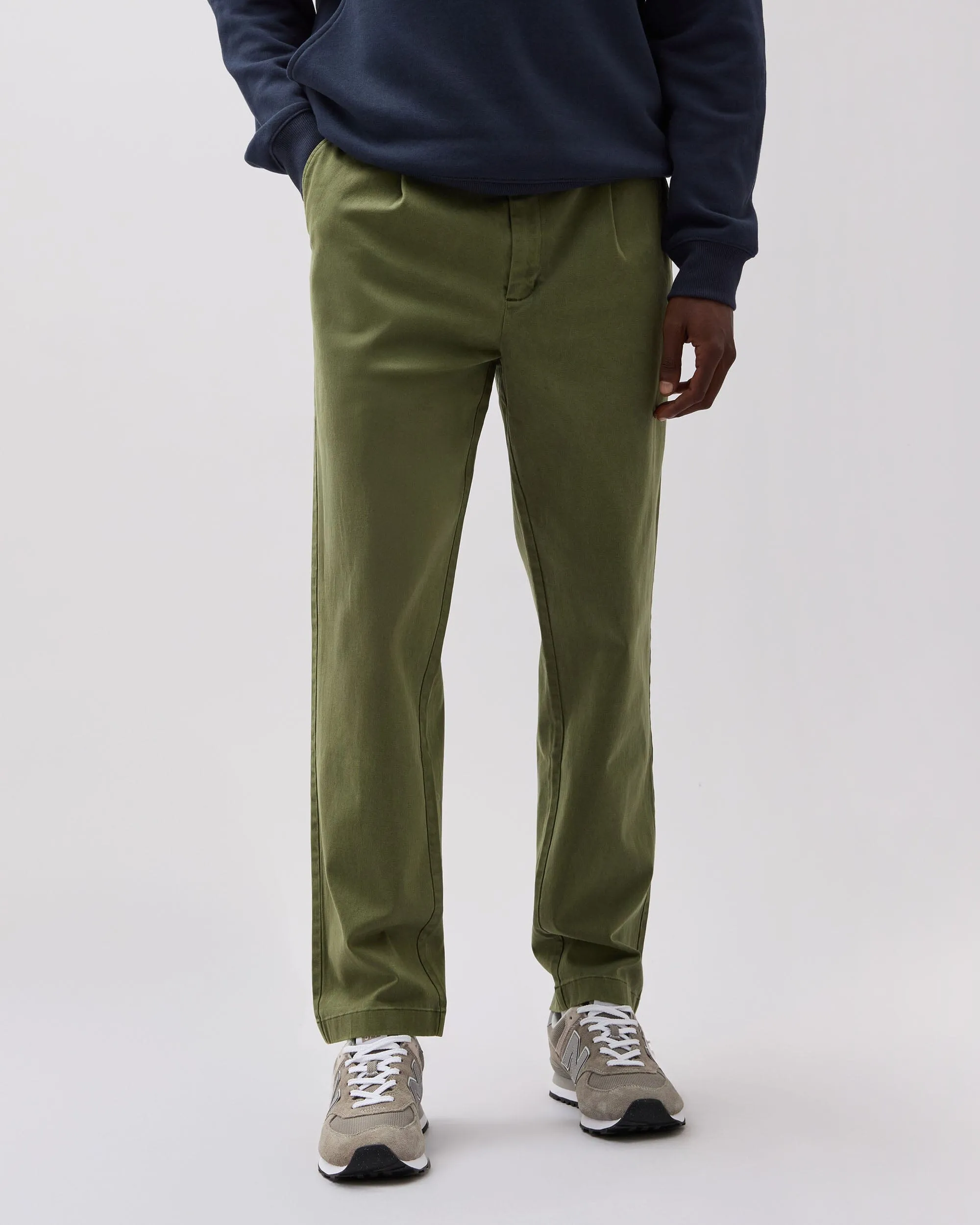 Mens Pleated Lightweight Chino - Stretch Twill - Cypress sold by Andie product image thumbnail 2