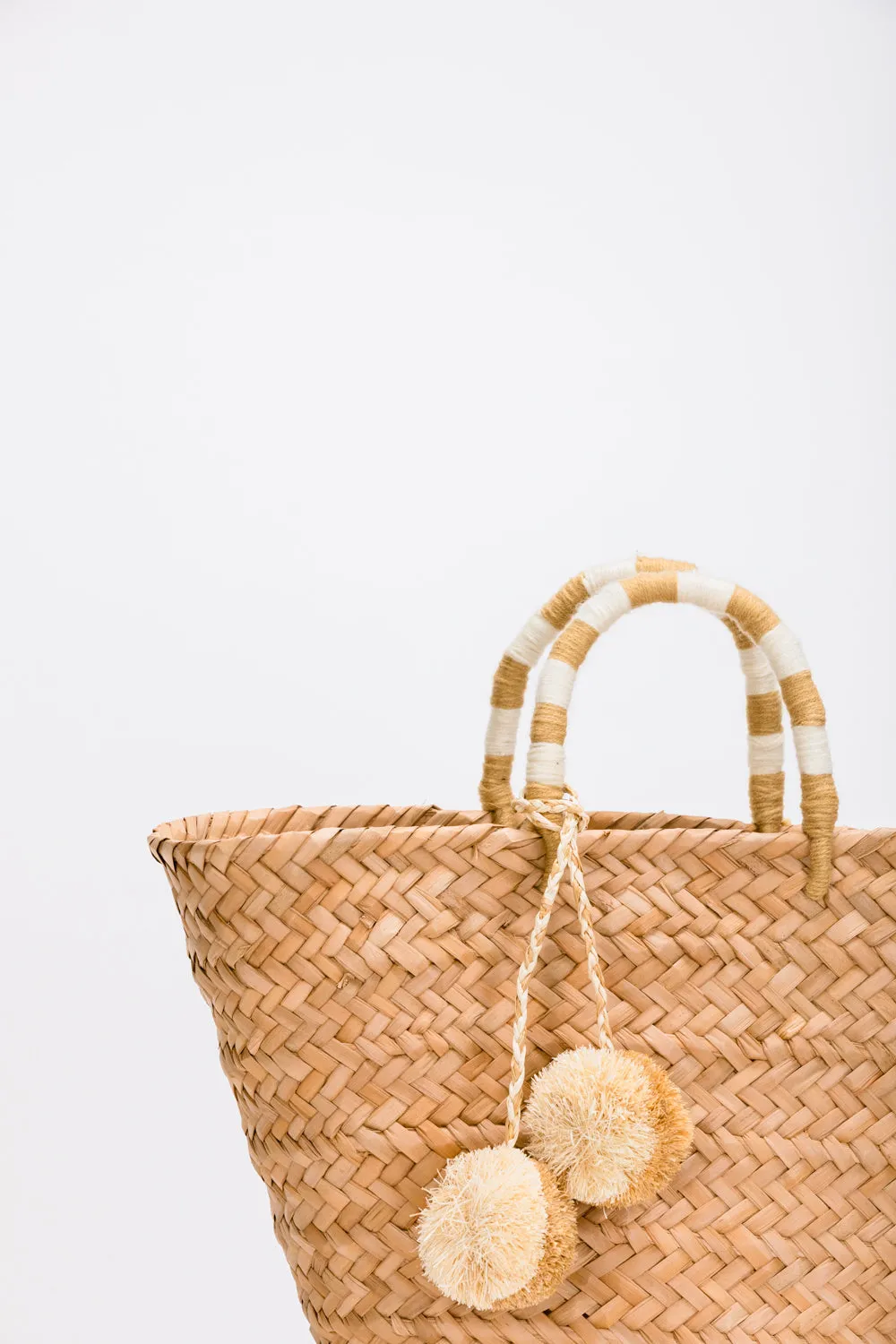 St Tropez Pom Pom Straw Tote sold by Andie product image thumbnail 4