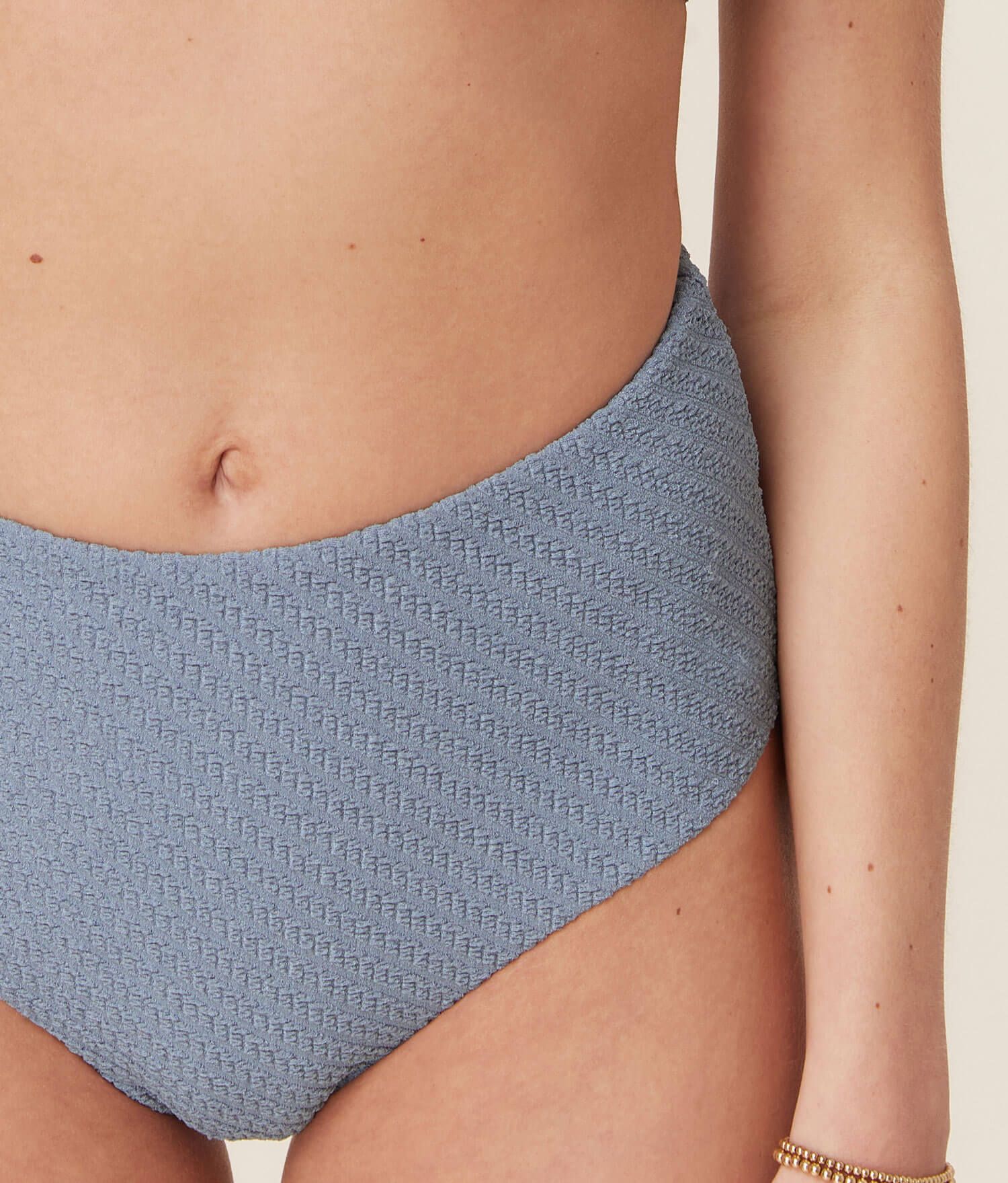 The High - Waisted - Bottom - Macrame - Slate sold by Andie product image thumbnail 4