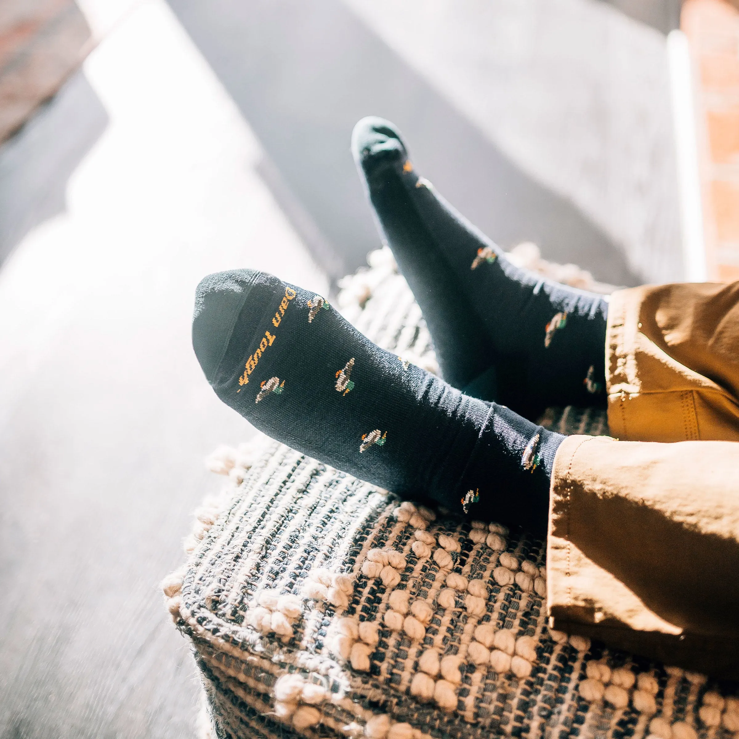 Men's Duck Duck Moose Crew Lightweight Lifestyle Sock sold by Darn Tough Vermont product image thumbnail 4