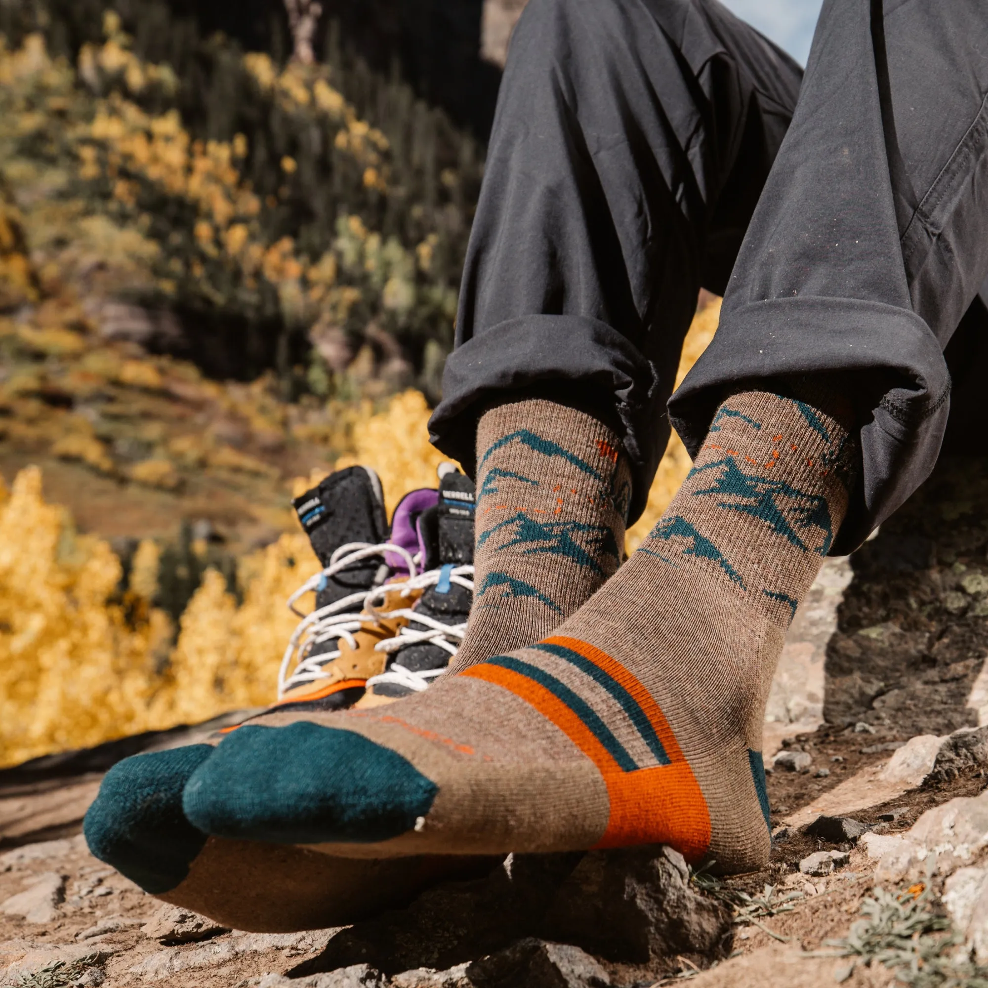 Men's Hike Hike Hut Micro Crew Midweight Hiking Socks sold by Darn Tough Vermont product image thumbnail 2