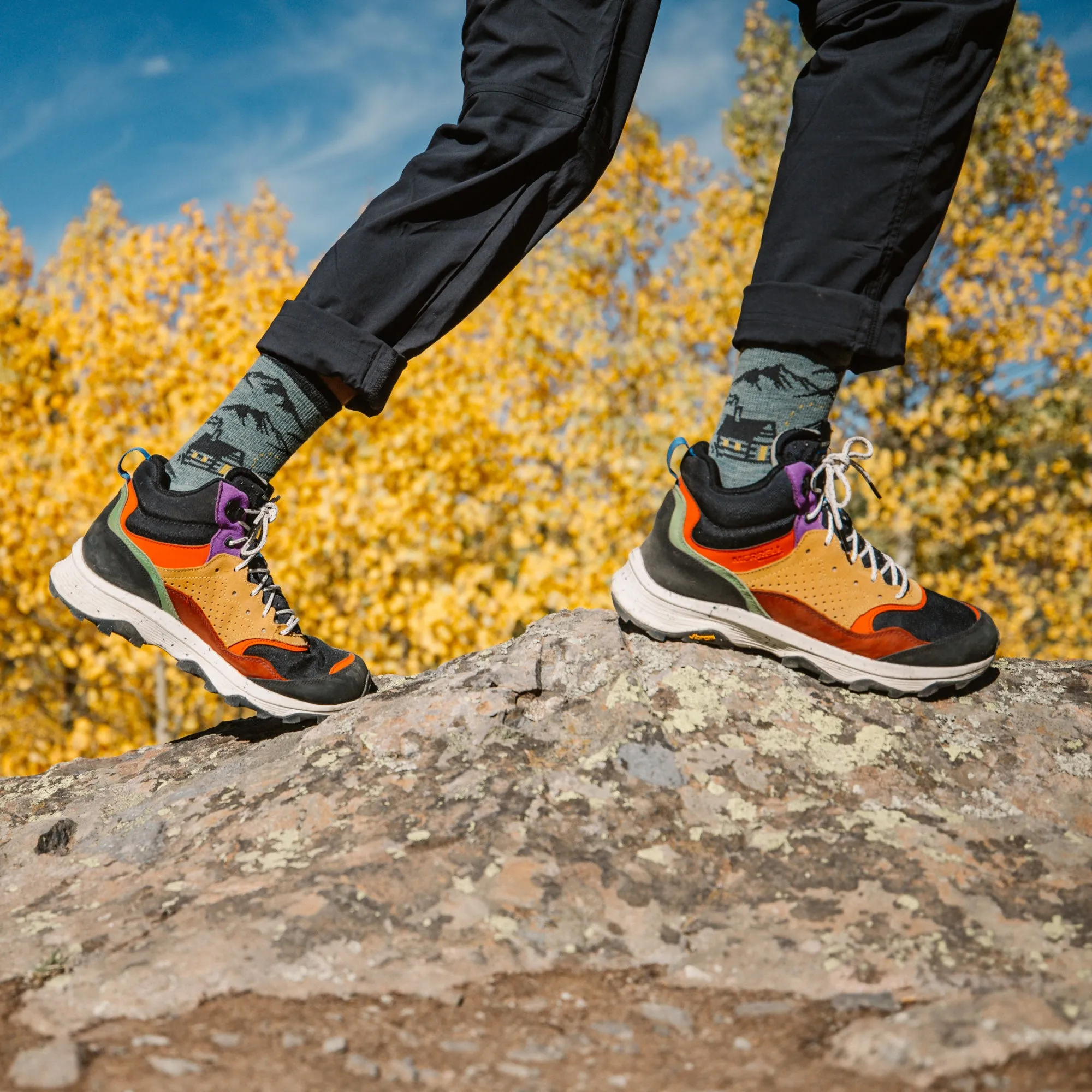 Men's Hike Hike Hut Micro Crew Midweight Hiking Socks sold by Darn Tough Vermont product image thumbnail 5