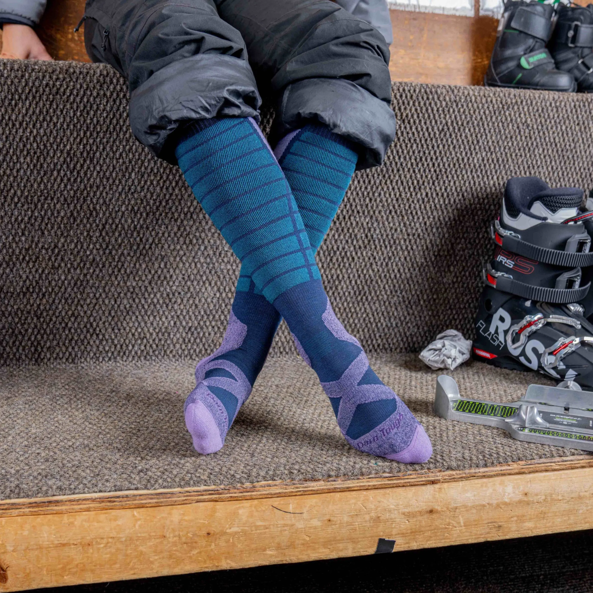 Women's Function X Over-the-Calf Midweight Ski & Snowboard Sock sold by Darn Tough Vermont product image thumbnail 3