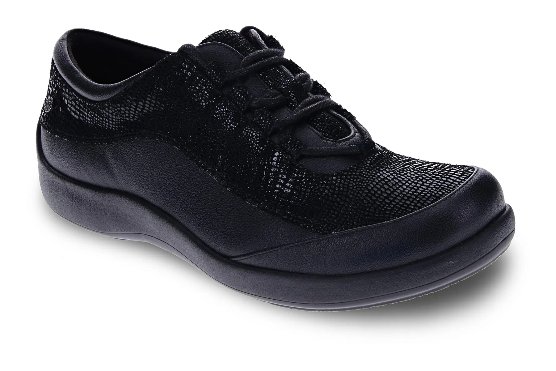 Alberta sold by The Walking Company