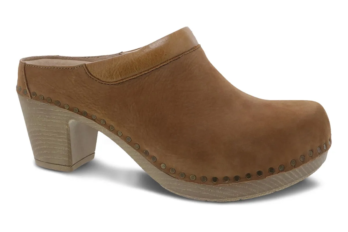 Sammy sold by The Walking Company