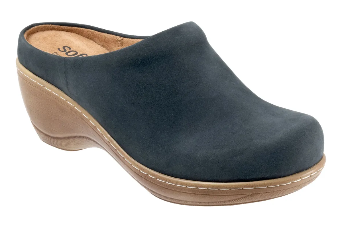 Madison sold by The Walking Company