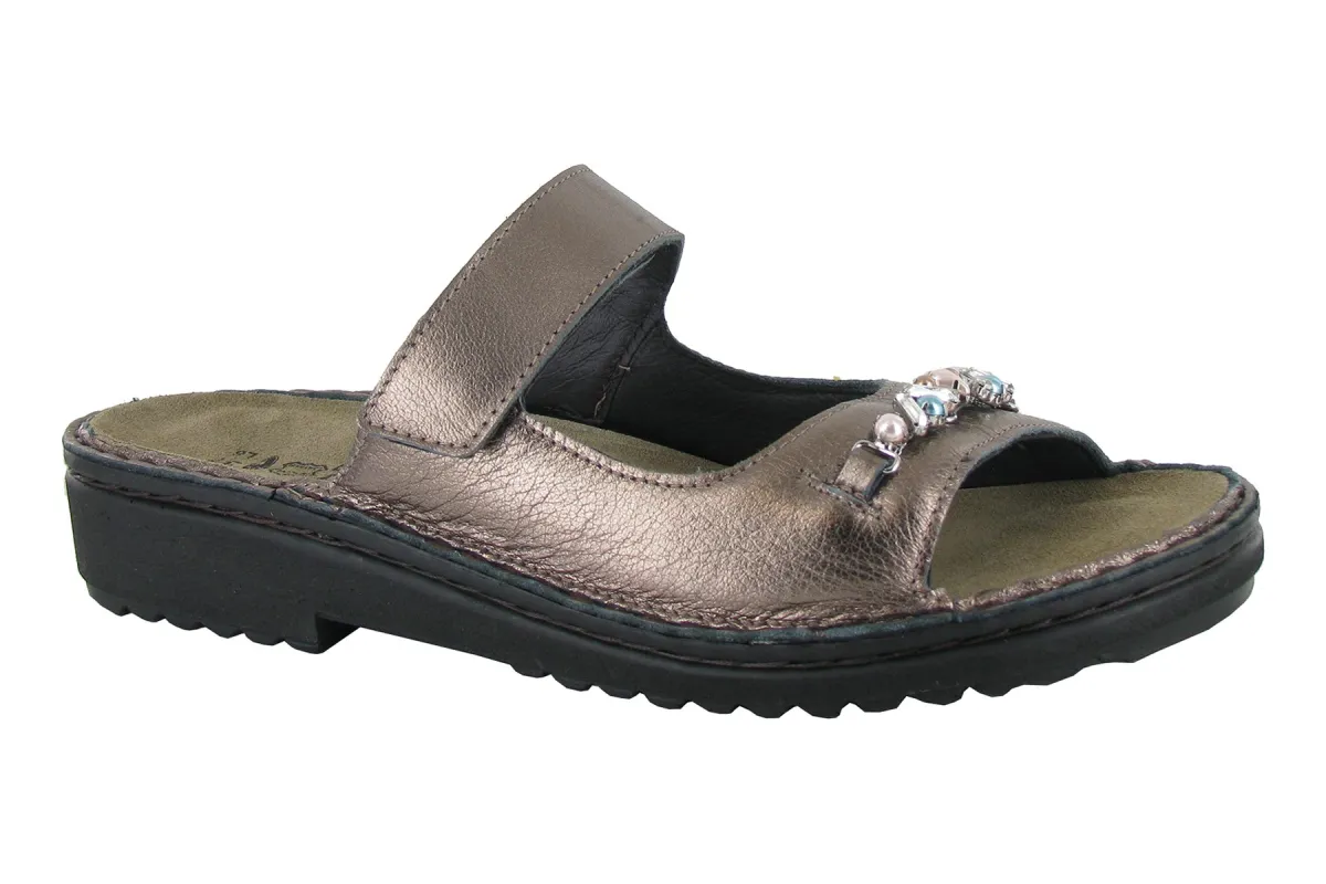 Johanna sold by The Walking Company