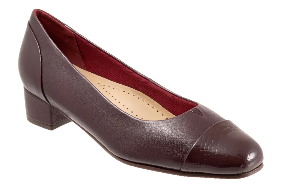 Daisy sold by The Walking Company