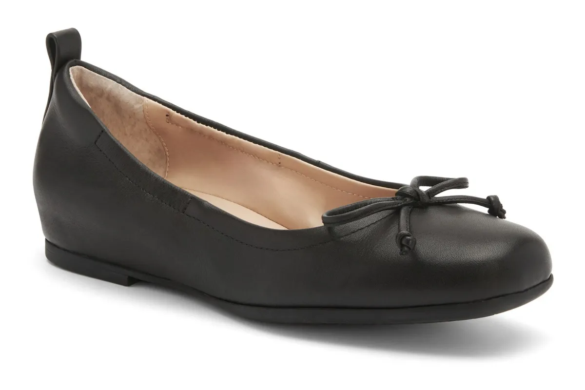 Cadence Bow Metatarsal sold by The Walking Company