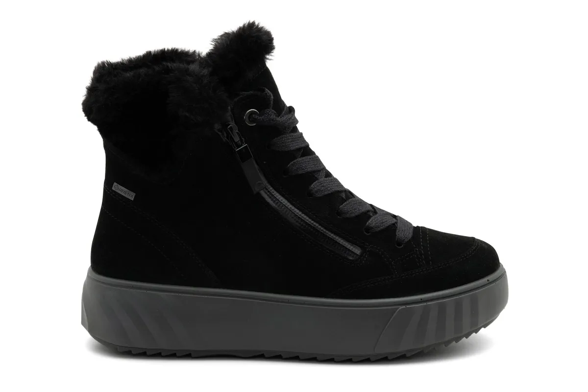 Mikayla sold by The Walking Company