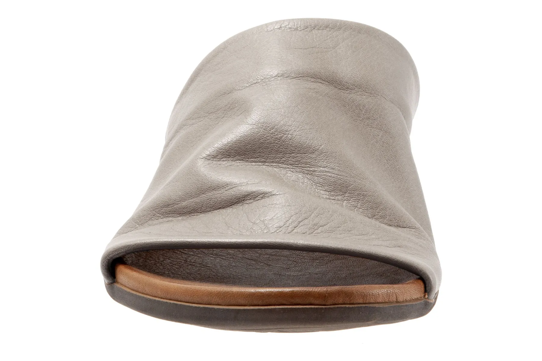 Turner sold by The Walking Company product image thumbnail 2