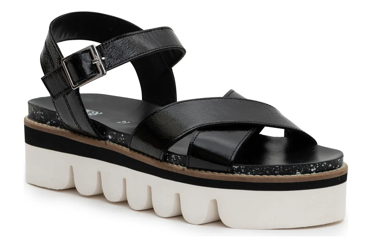 Forest Hills sold by The Walking Company