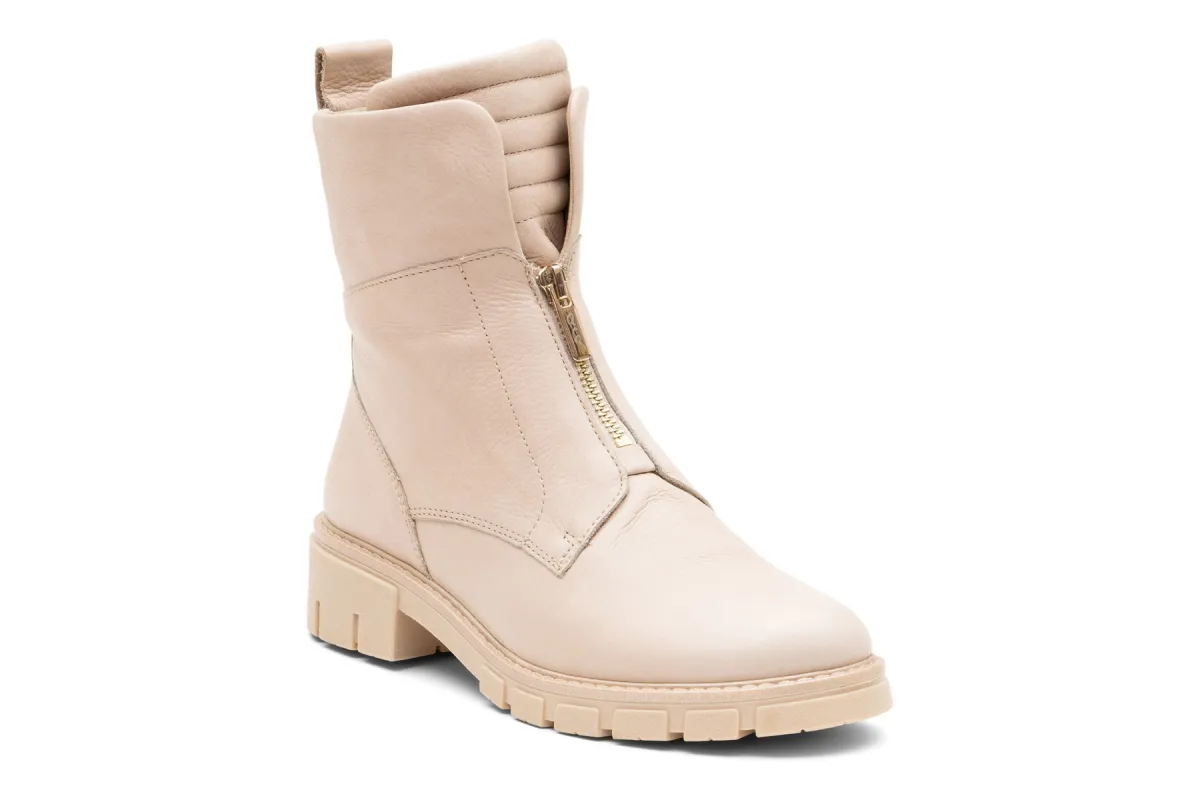 Deon sold by The Walking Company