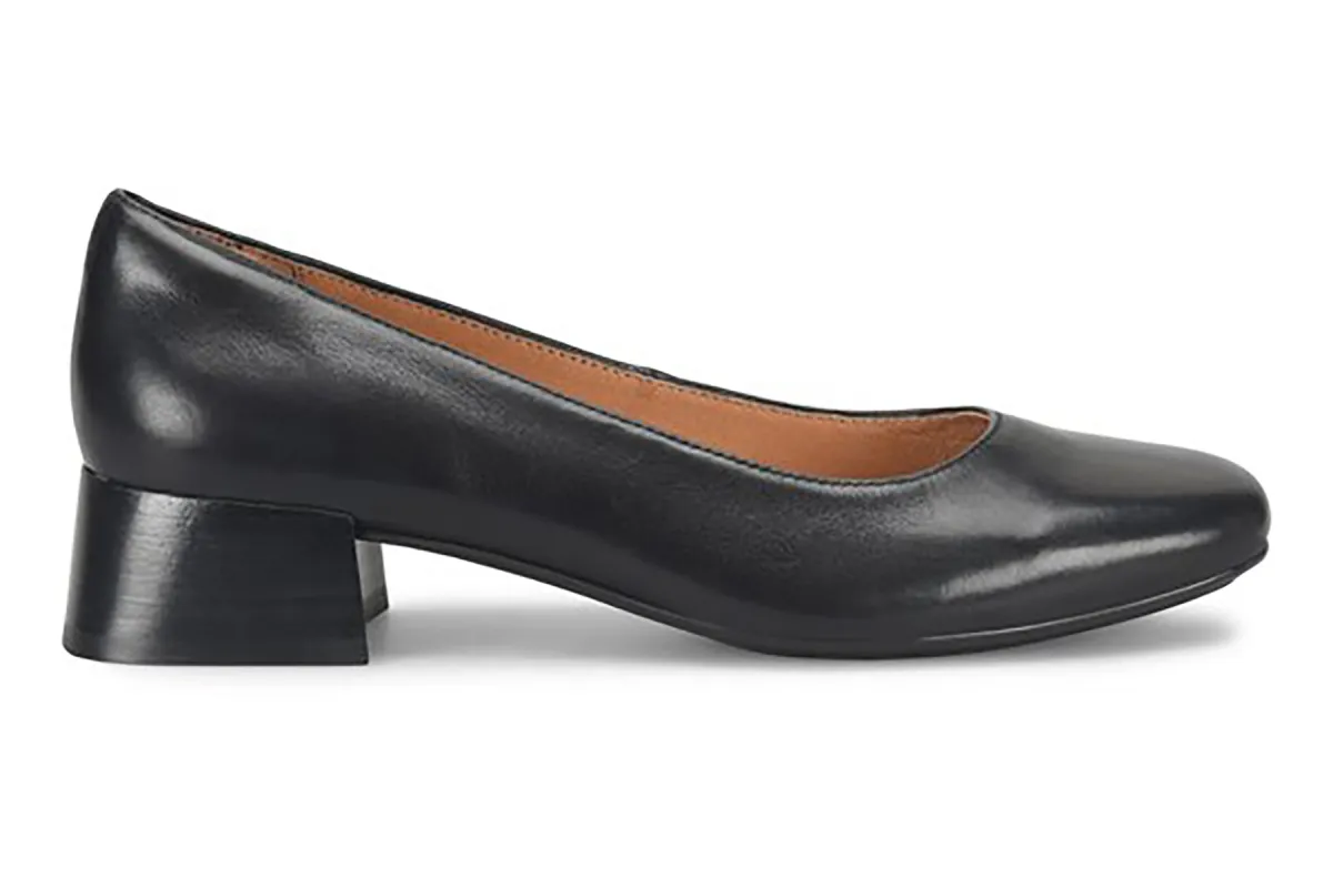 Lillian sold by The Walking Company