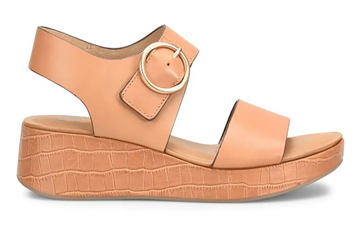 Faedra sold by The Walking Company