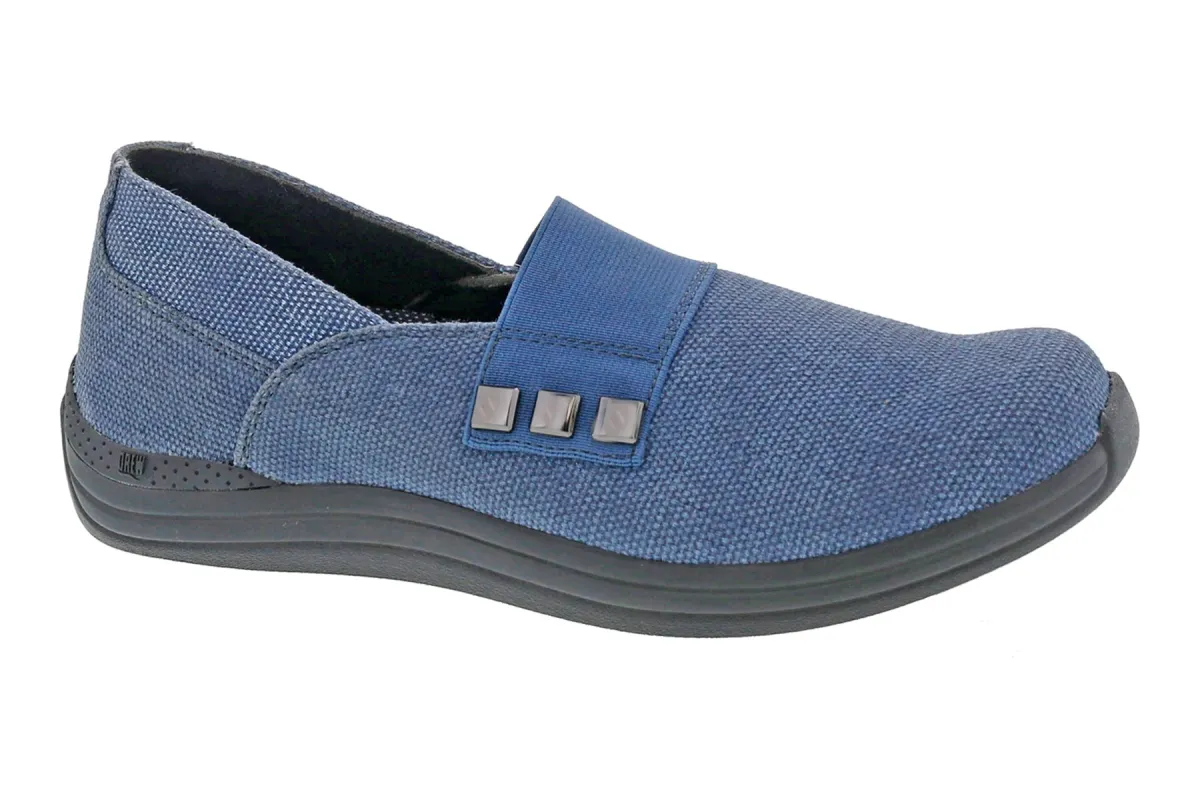 Posy sold by The Walking Company