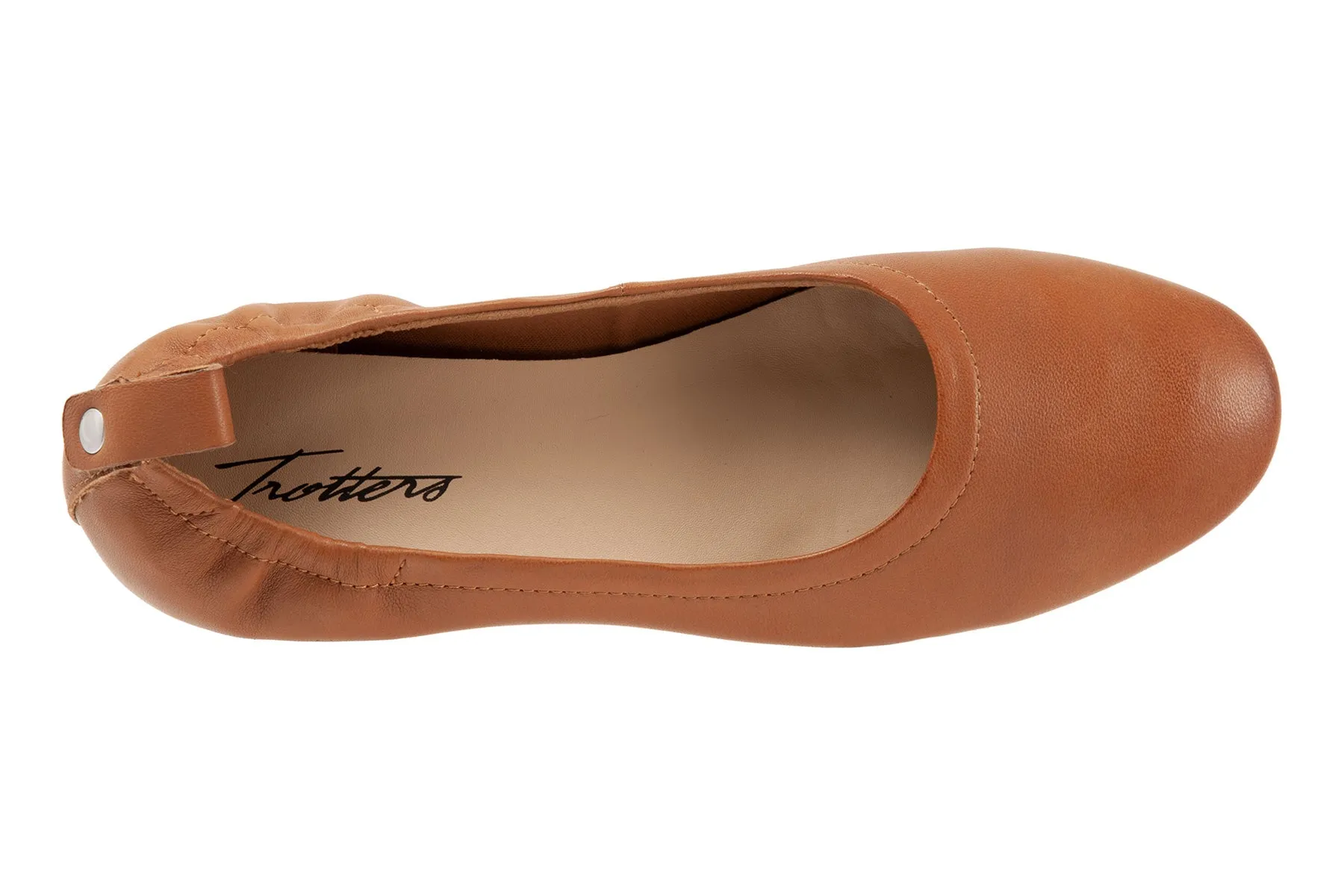 Gia sold by The Walking Company product image thumbnail 2