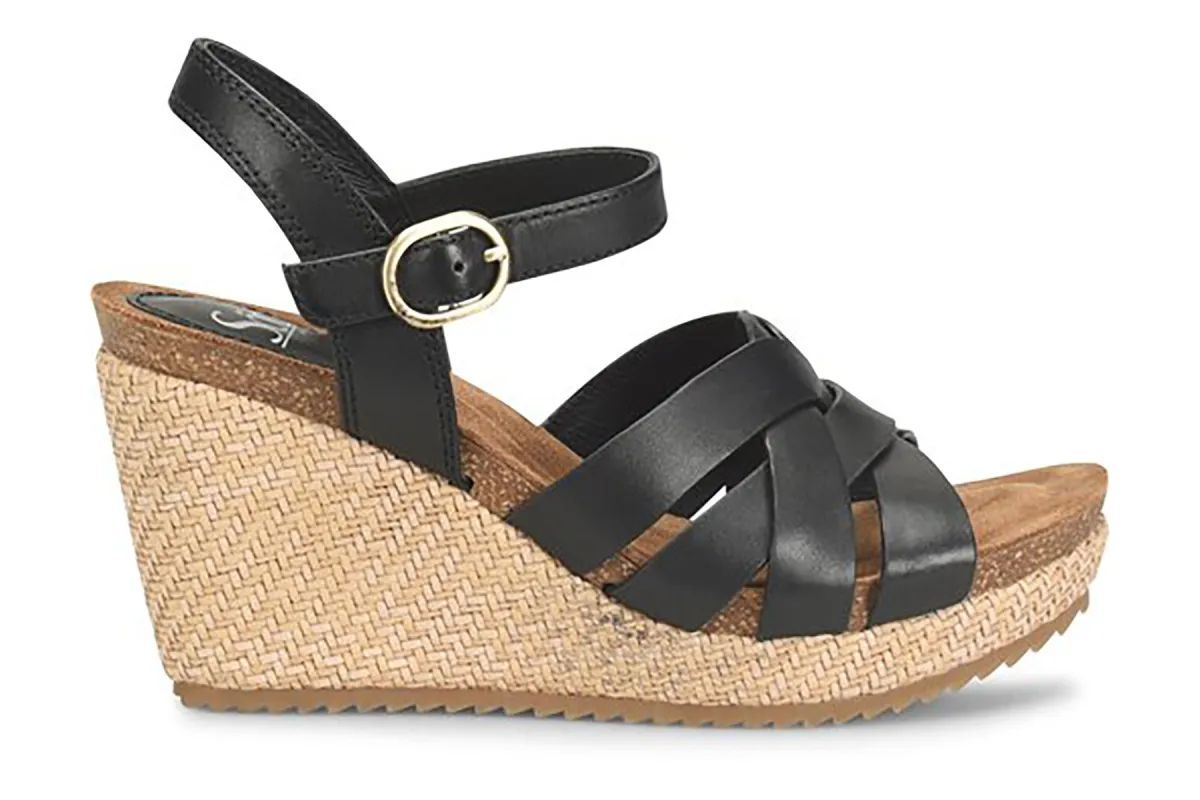 Carlana sold by The Walking Company