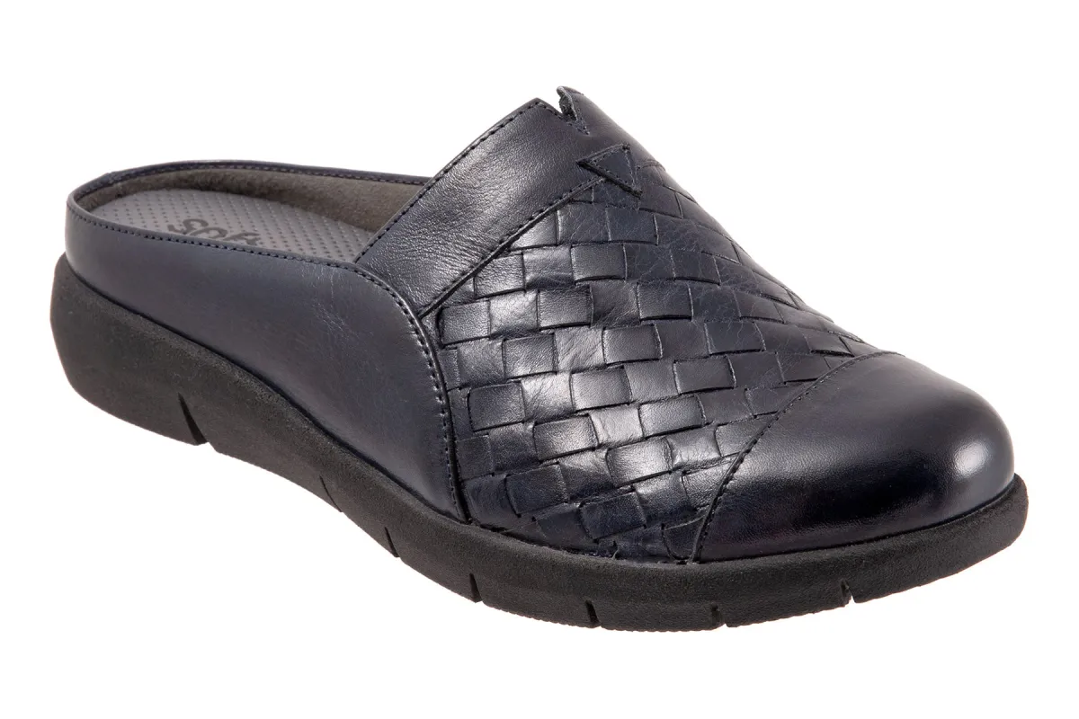 San Marcos II sold by The Walking Company