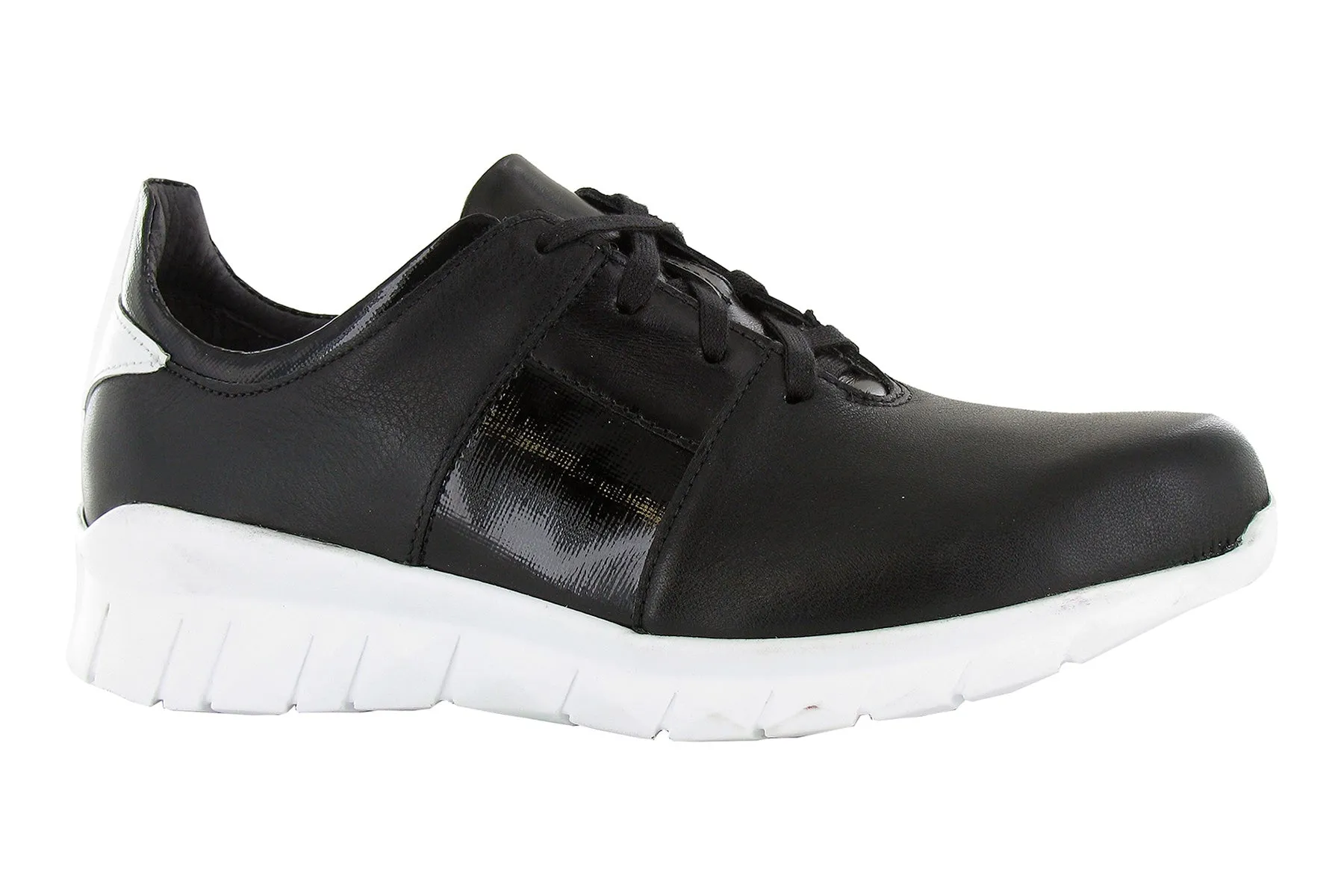 Buzz sold by The Walking Company