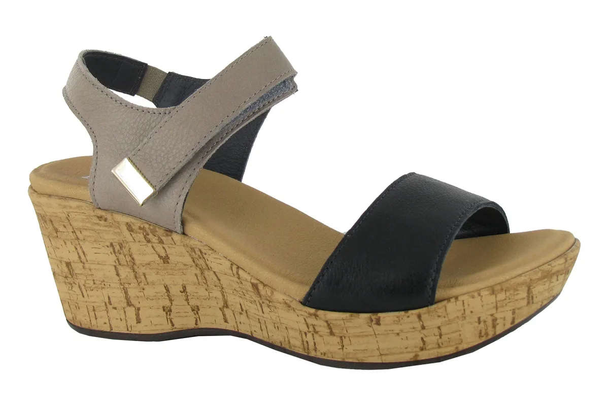 Summer sold by The Walking Company