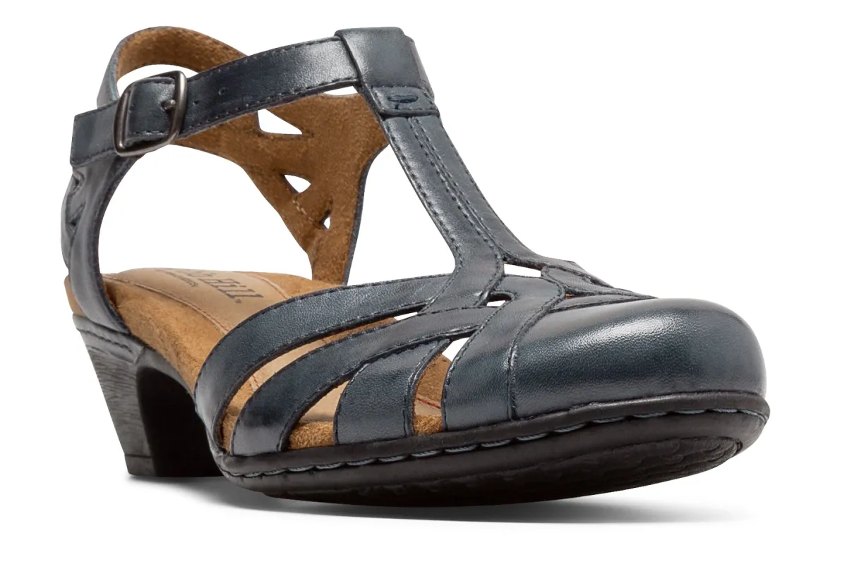 Aubrey sold by The Walking Company