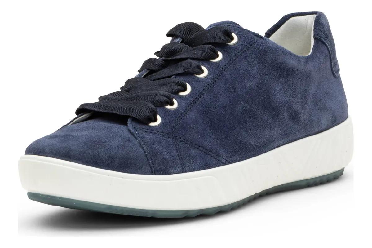 Alexandria sold by The Walking Company