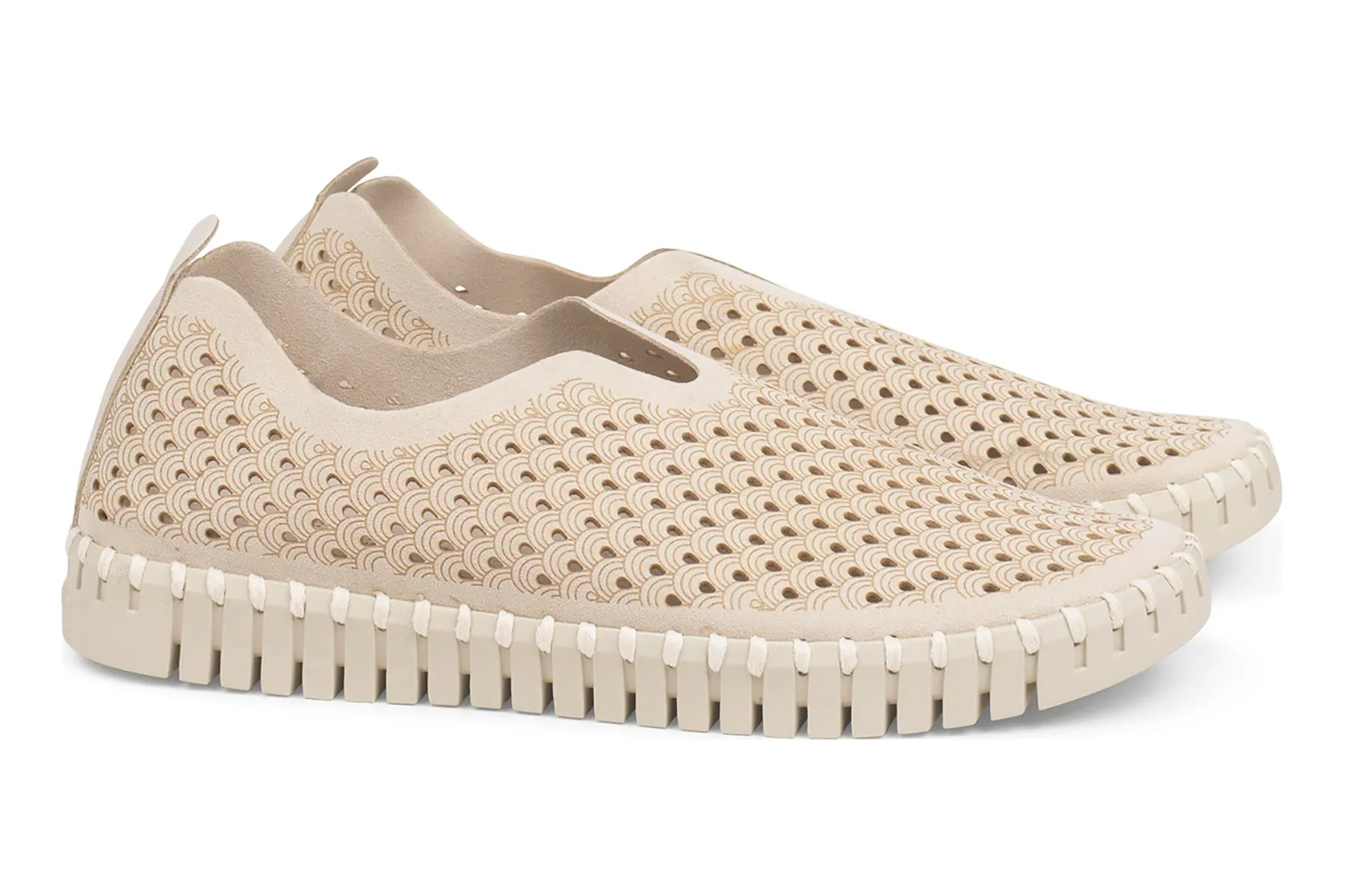 Tulip139 sold by The Walking Company