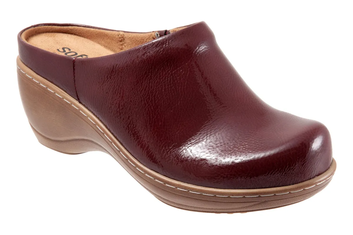 Madison sold by The Walking Company