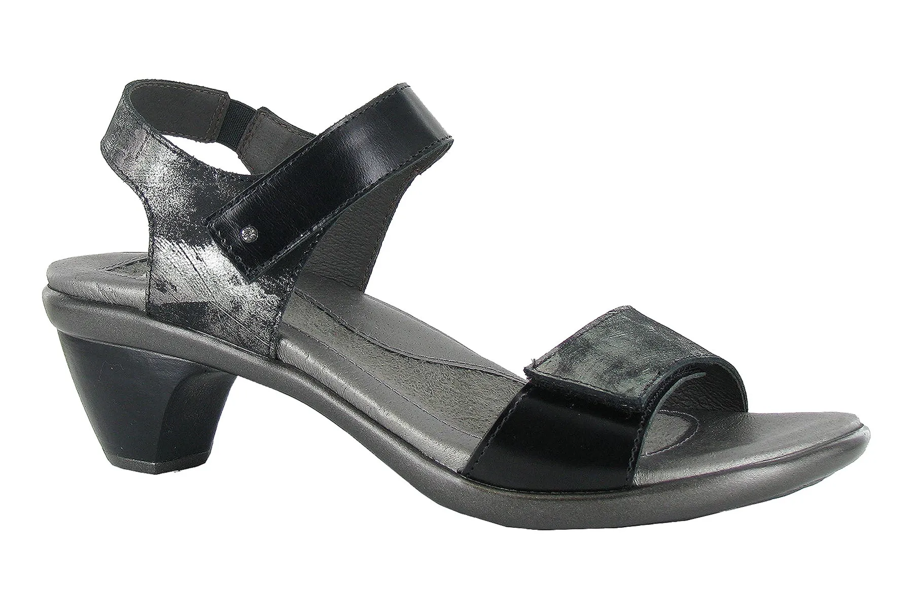 Extant sold by The Walking Company