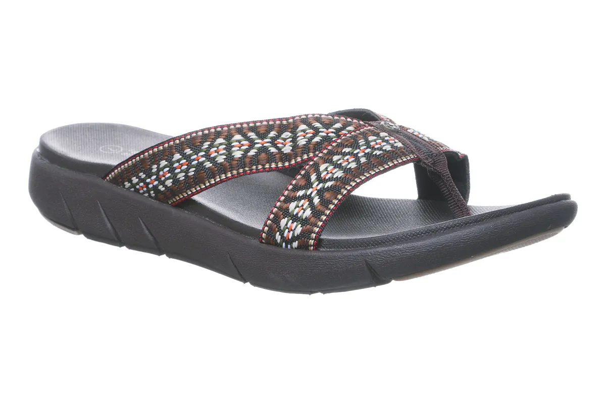 Juniper sold by The Walking Company