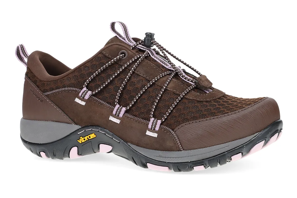 Petunia made by Dansko