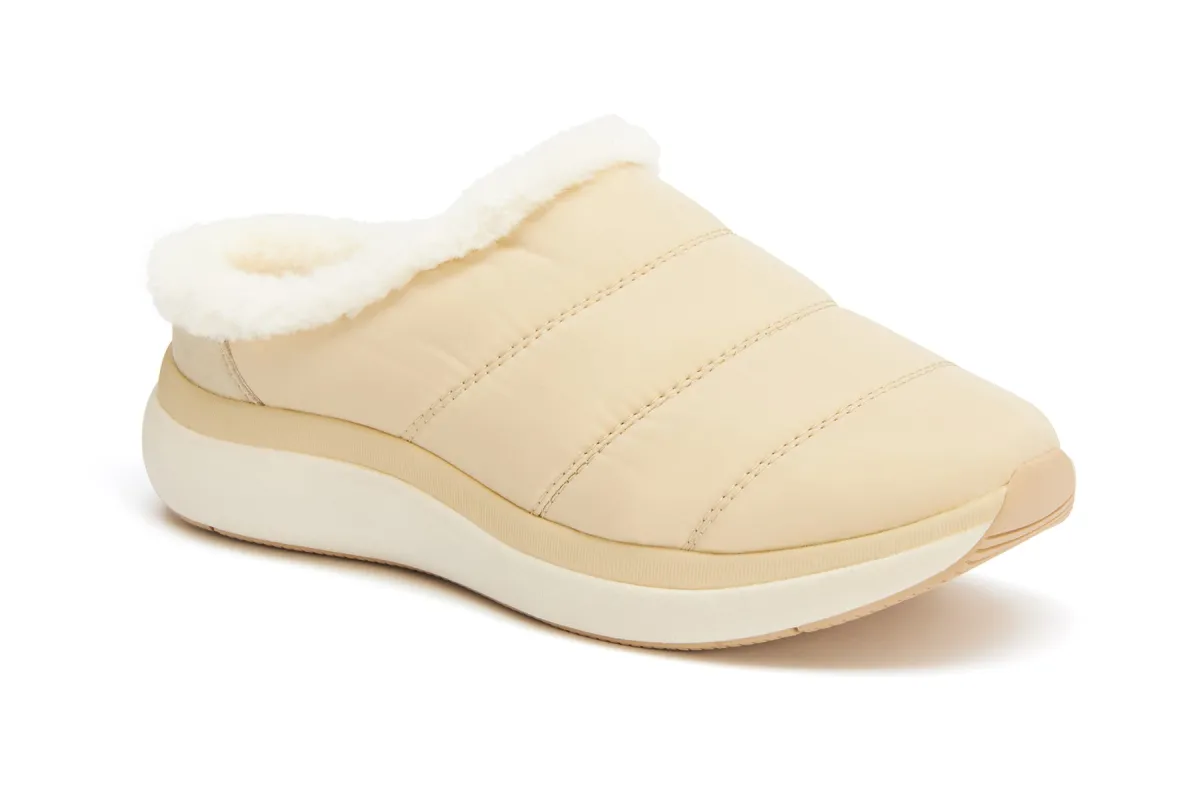 MXV Cruise Mule Metatarsal sold by The Walking Company