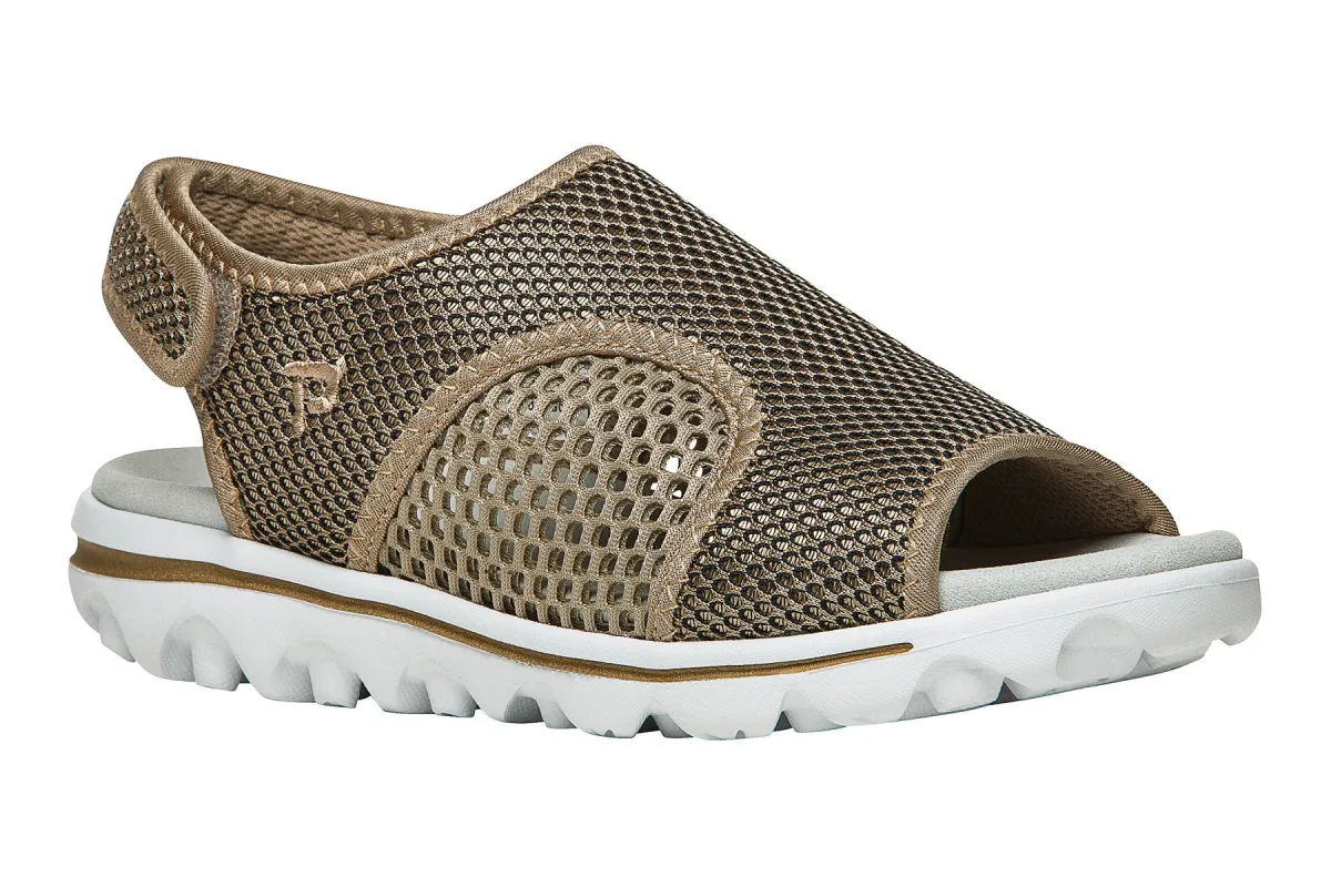 Travelactiv SS sold by The Walking Company