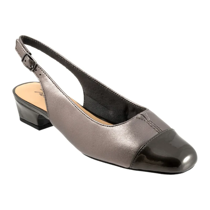 Dea sold by The Walking Company