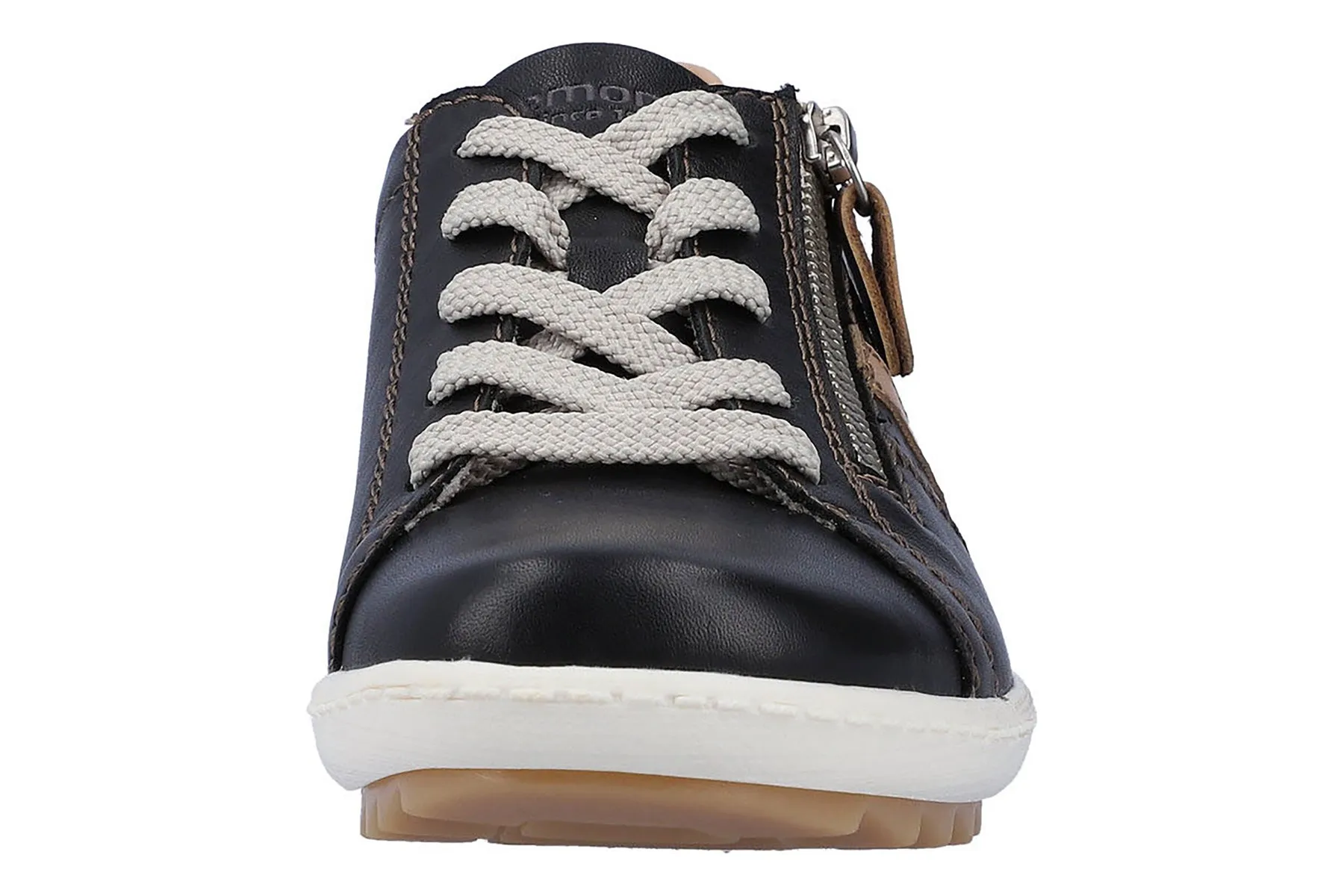 Liv 32 sold by The Walking Company product image thumbnail 4