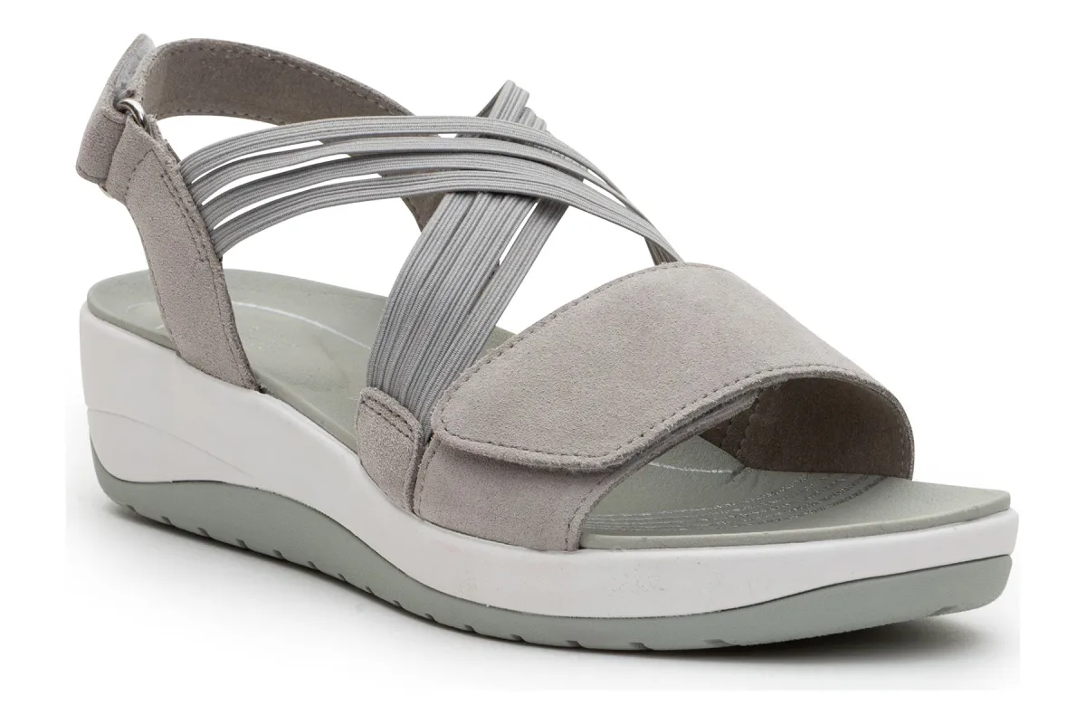 Niles sold by The Walking Company