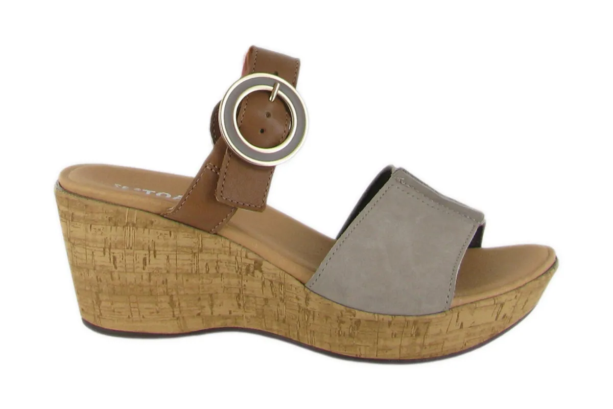 Breezy sold by The Walking Company