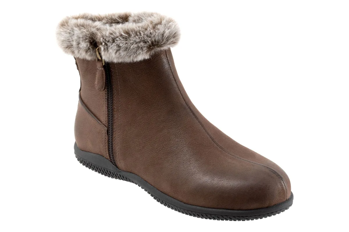 Helena made by SoftWalk