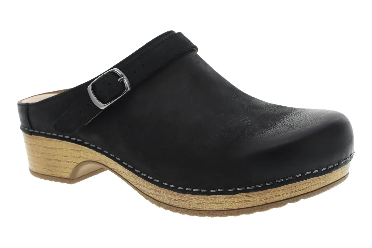 Berry sold by The Walking Company