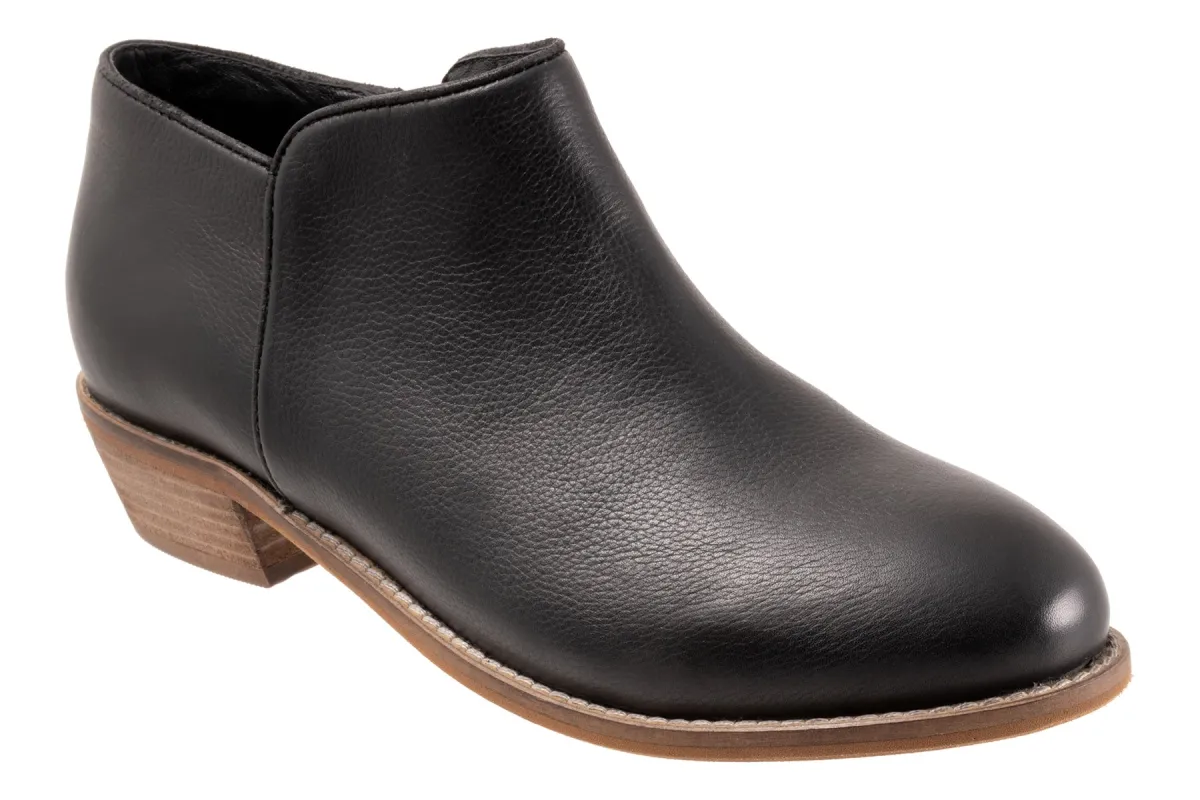 Rocklin sold by The Walking Company