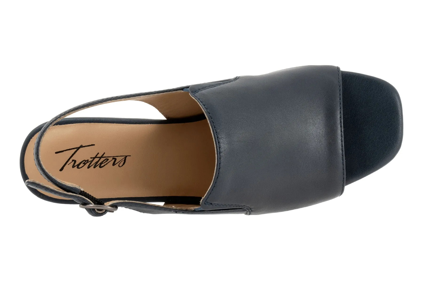 Nila sold by The Walking Company product image thumbnail 2