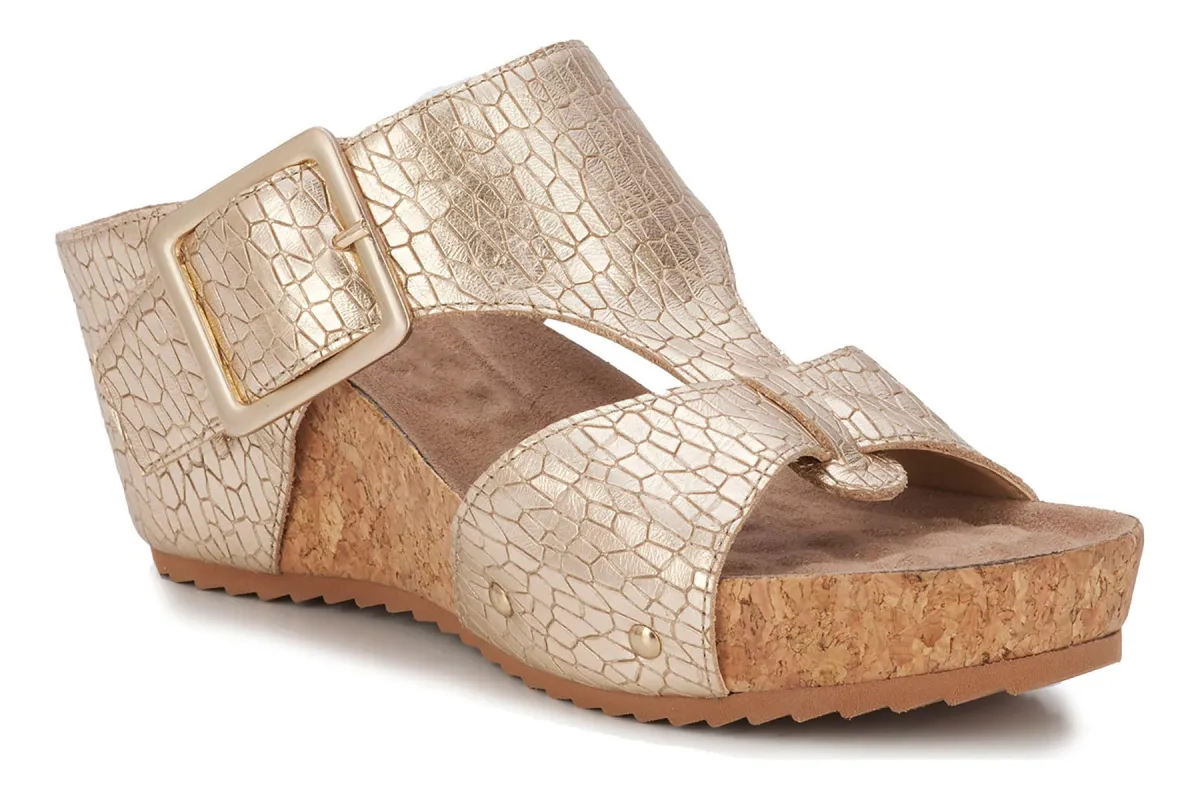 Thea sold by The Walking Company