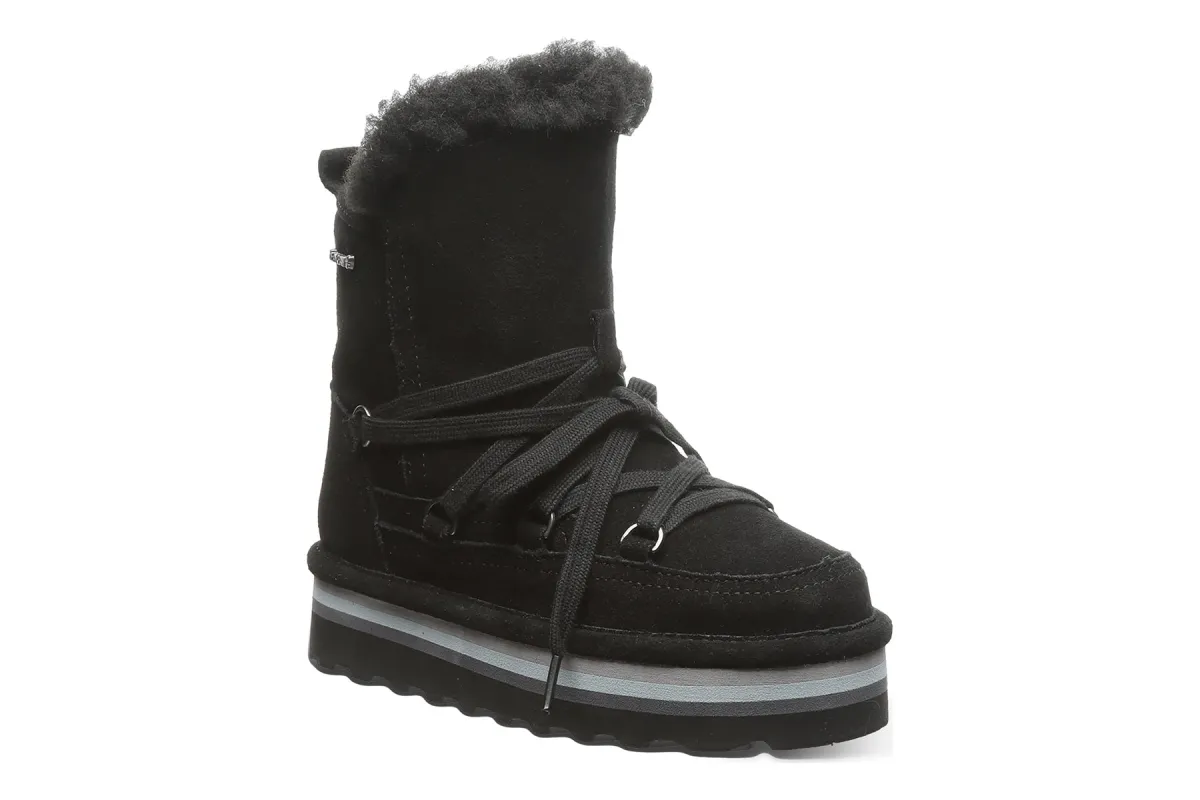 Retro Mondi Youth sold by The Walking Company