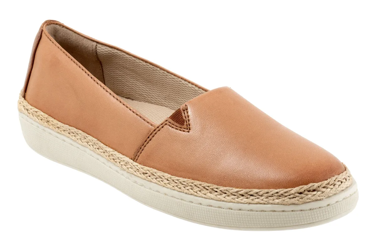 Accent sold by The Walking Company