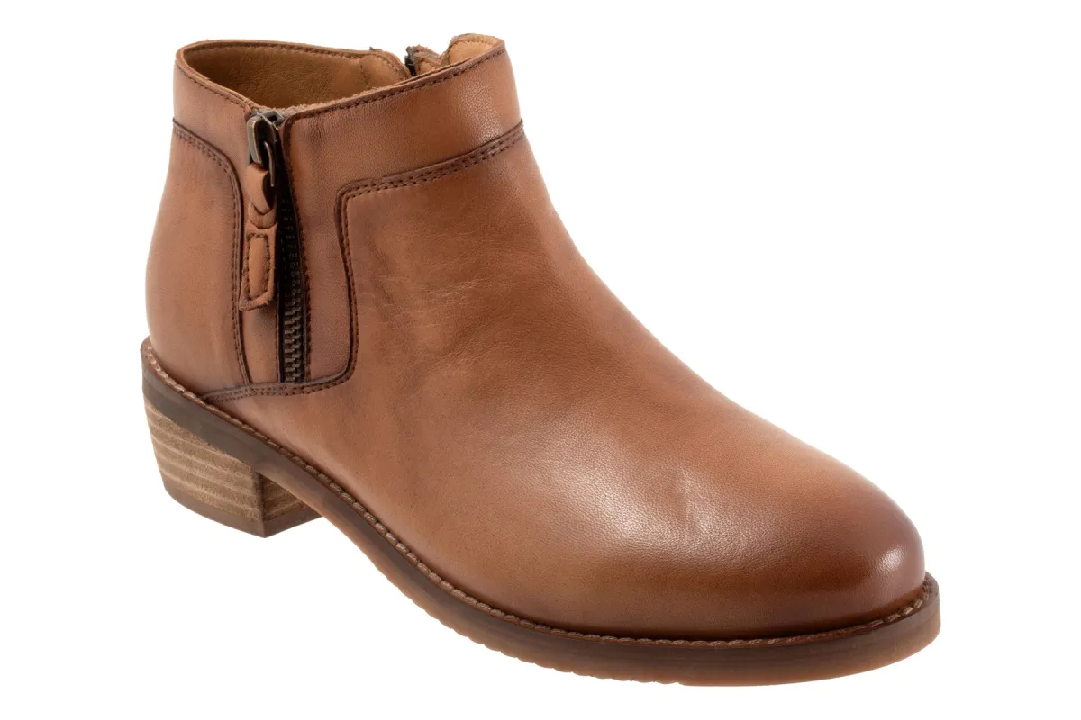 Rubi sold by The Walking Company