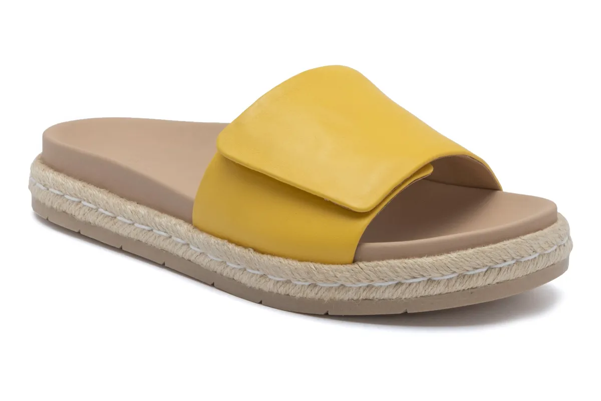 Isle Slide sold by The Walking Company
