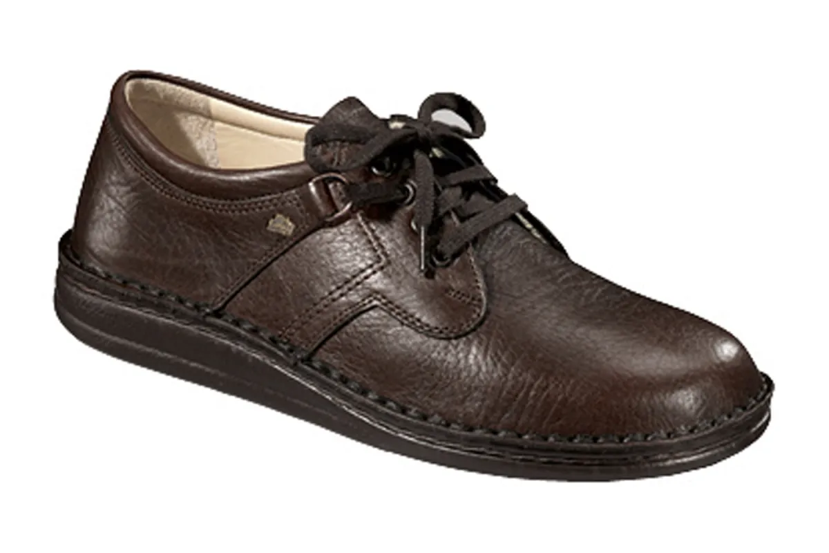 Vaasa sold by The Walking Company