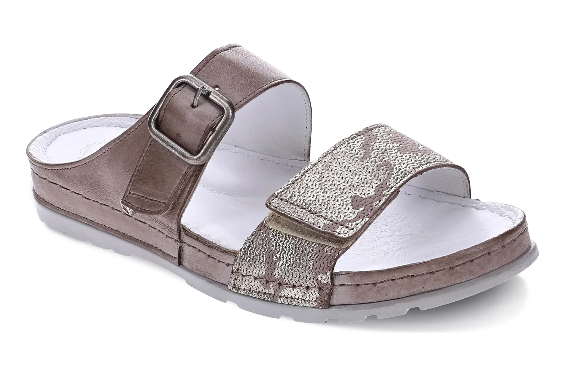 Palma sold by The Walking Company