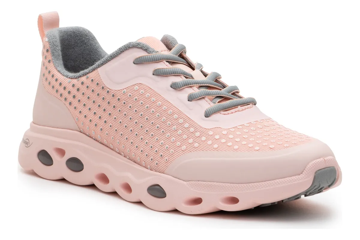 Montclair sold by The Walking Company